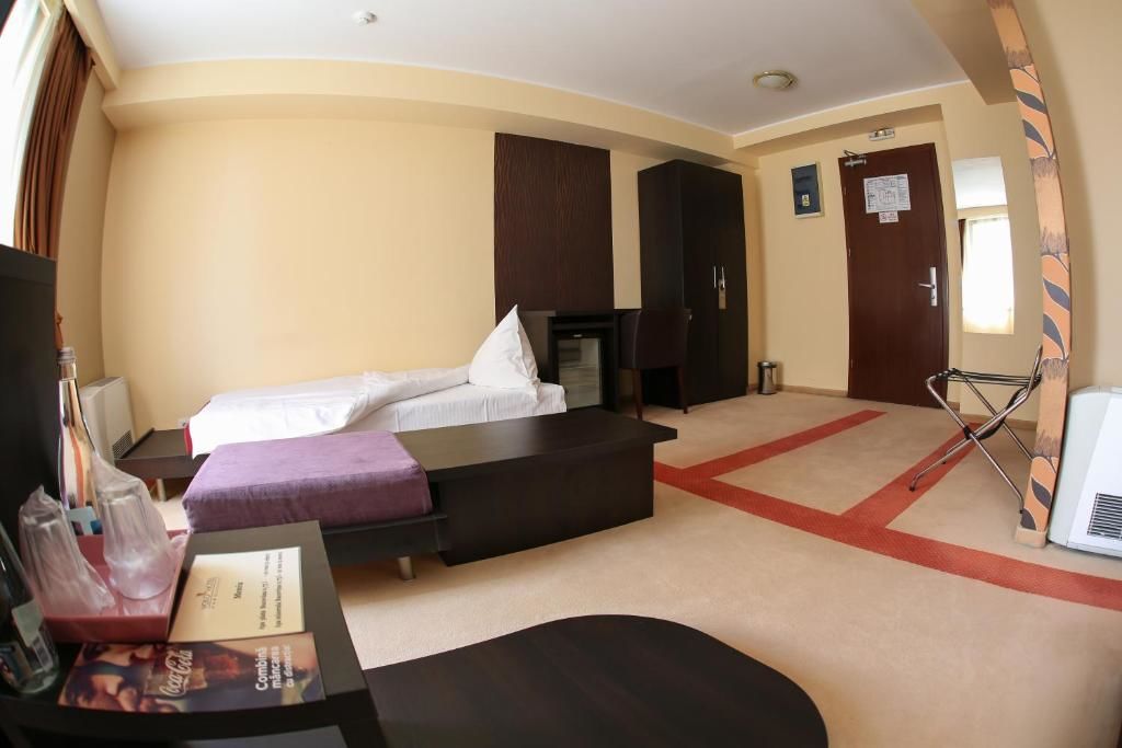 Отель Volo Hotel Бухарест-53